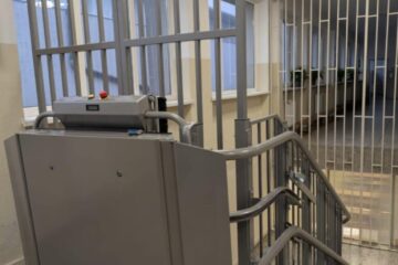 1f3326c1-fc2c-4477-a856-ead387b4e900